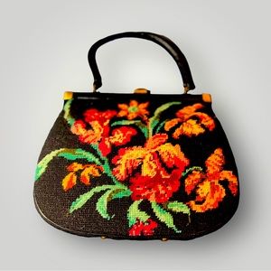 Needlepoint handbag/purse - vintage